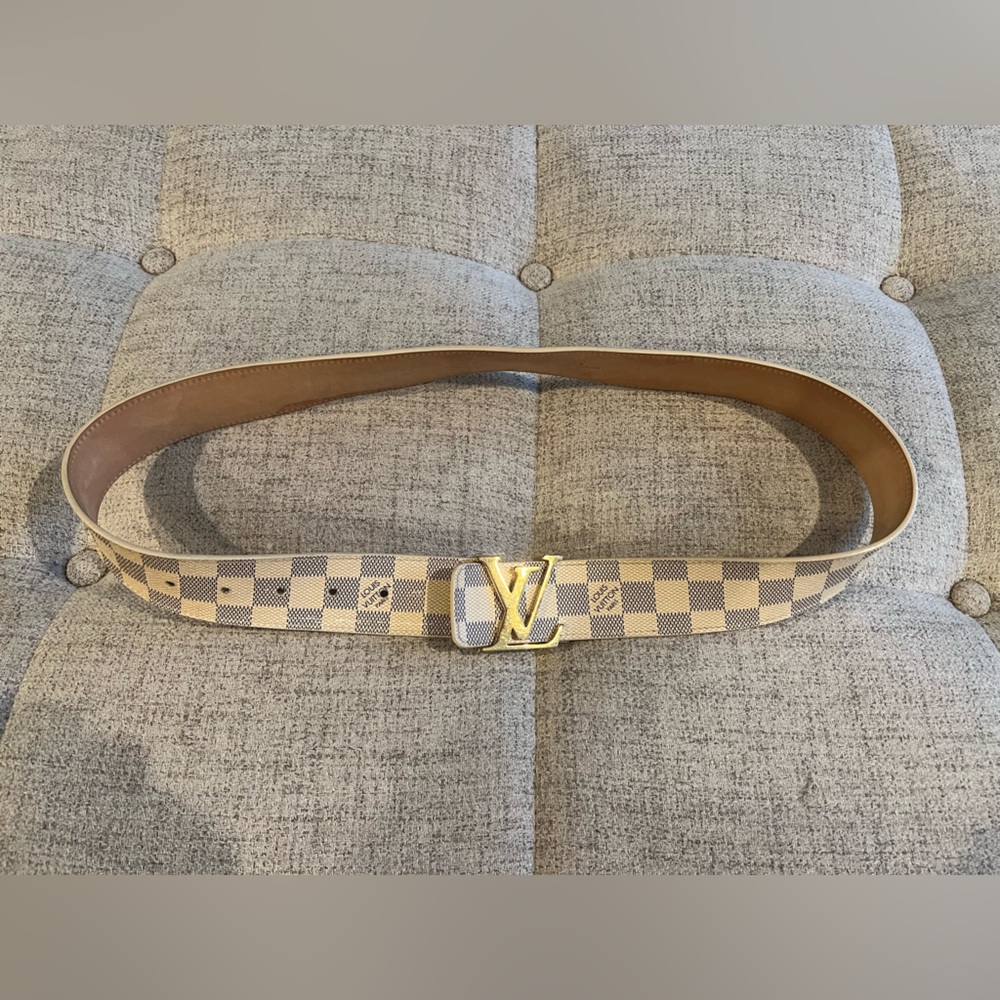 Louis Vuitton 34/85 initial belt